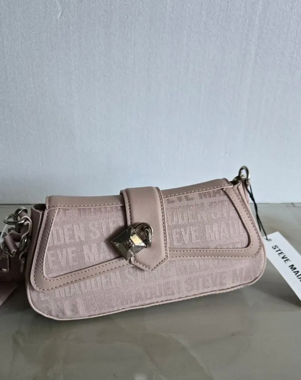 Steve Madden Crossbody Color Rosa Pálido