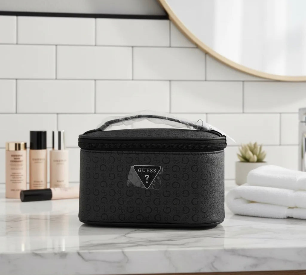 Guess Negra Cosmetiquera