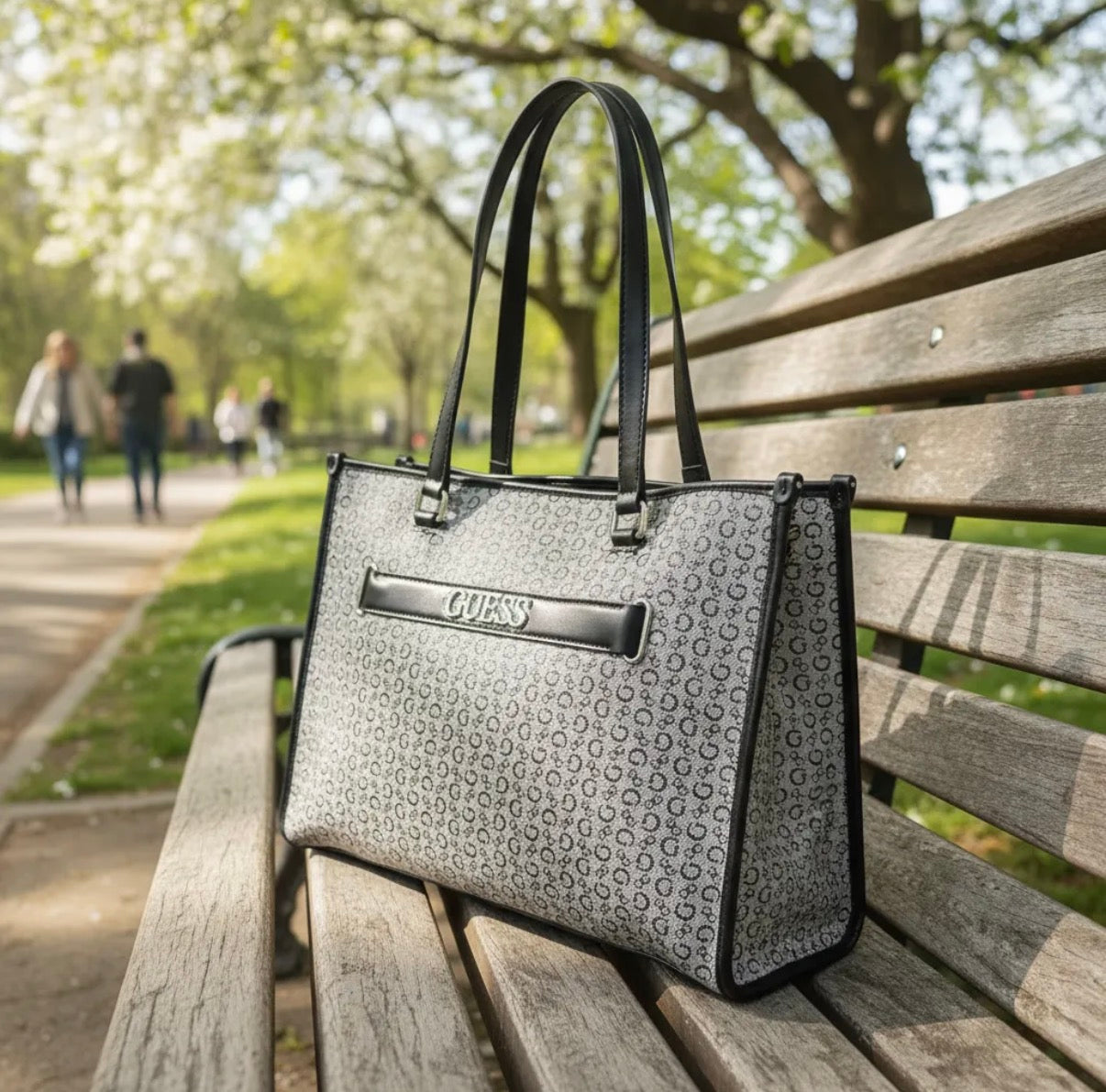 Guess negra Tote Bag
