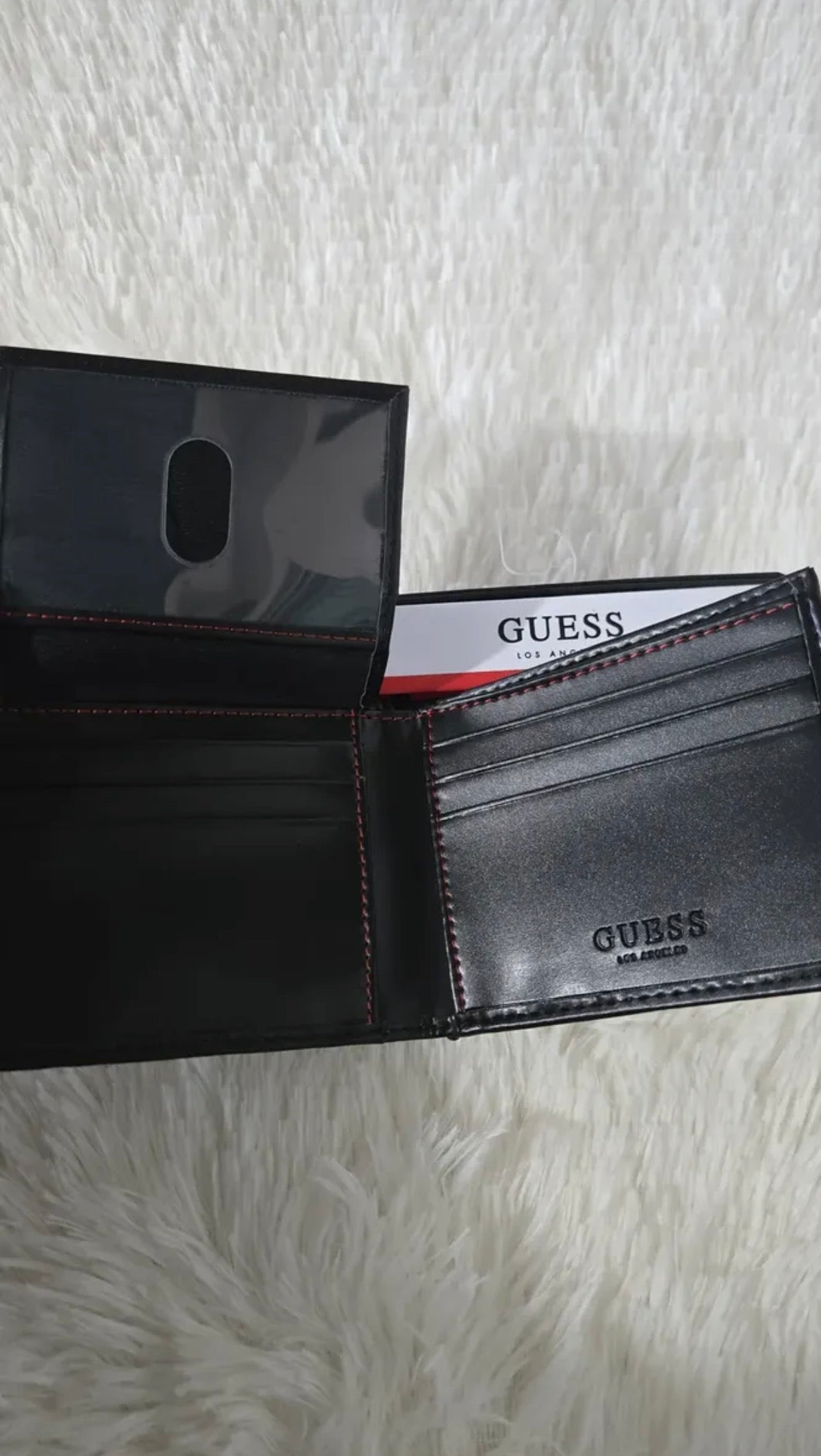 Guess Negra Bordado en Rojo Cartera de Hombre