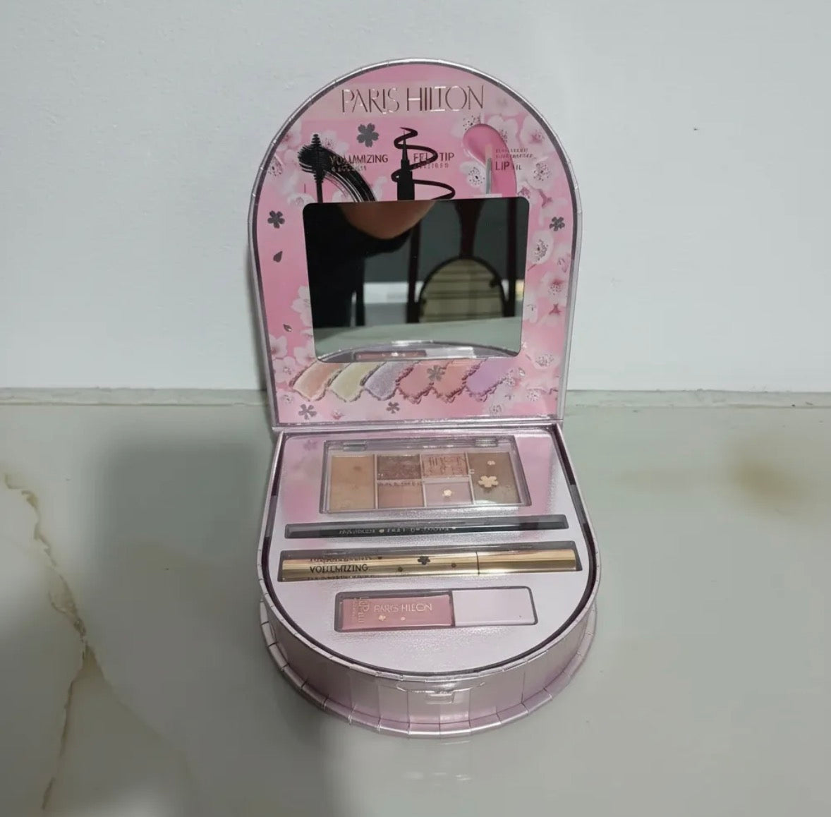 Kit Maquillaje Paris Hilton