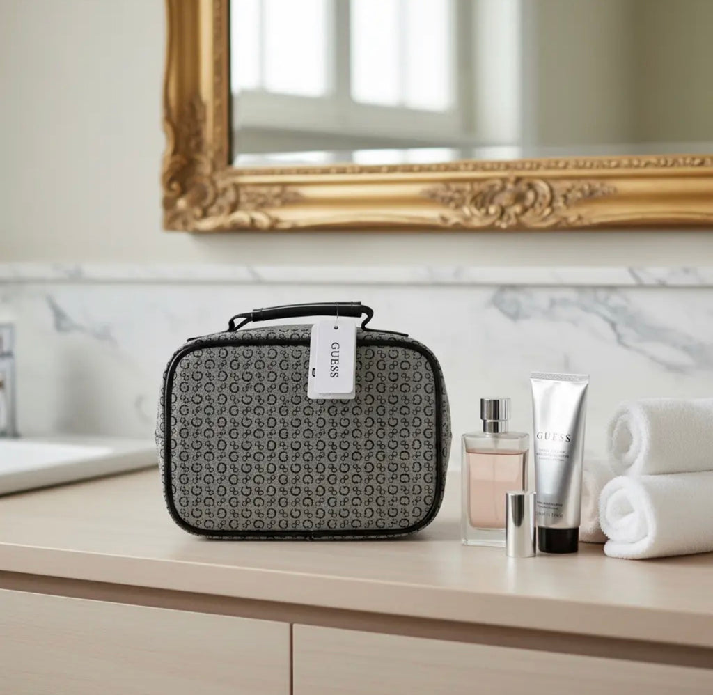 Guess Negra Rectangular Lonchera