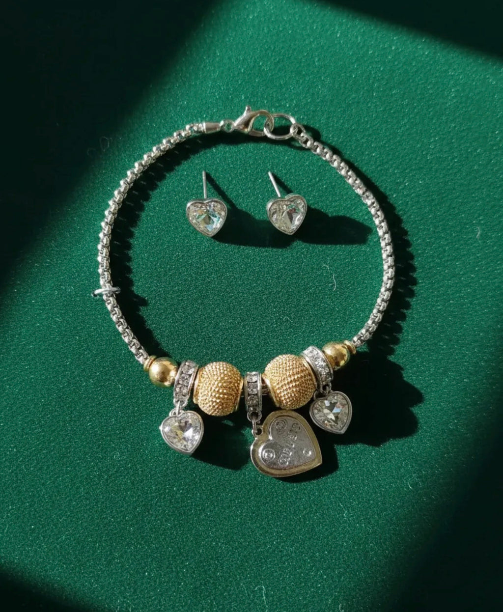 Pulsera con aretes Guess