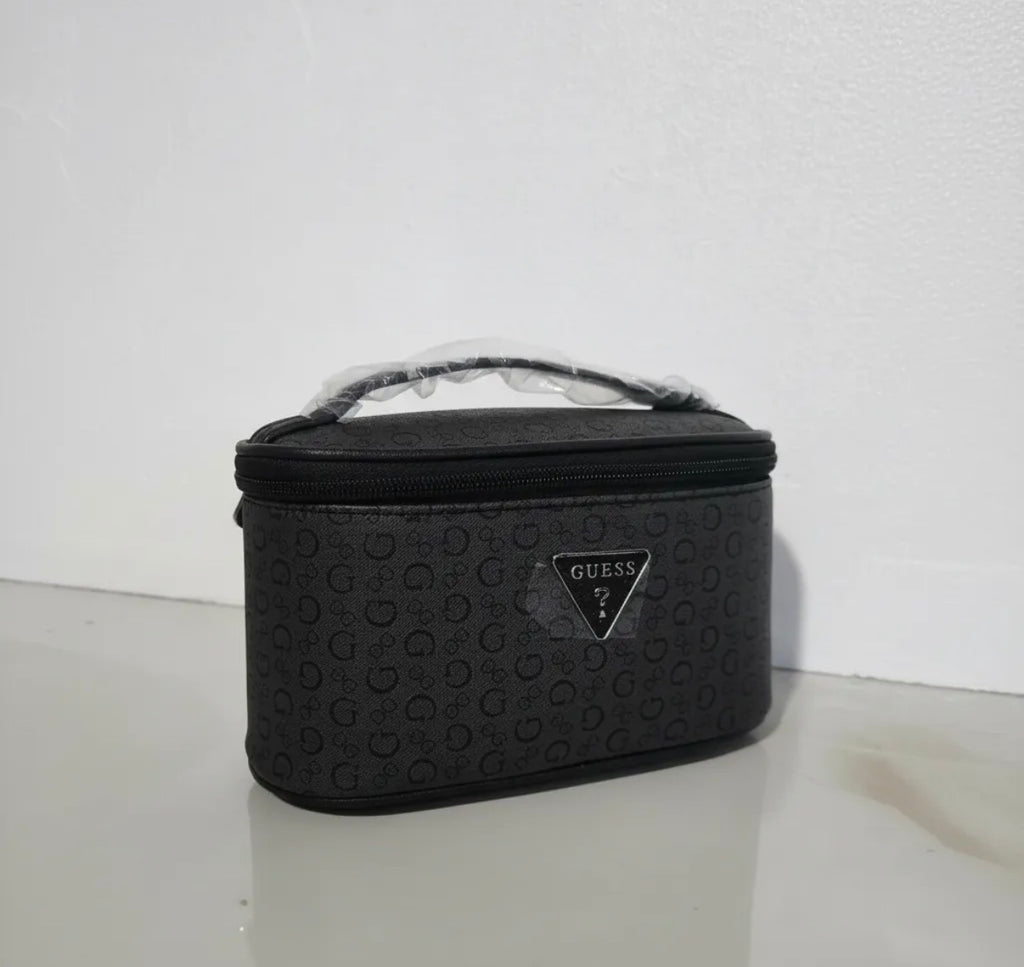 Guess Negra Cosmetiquera